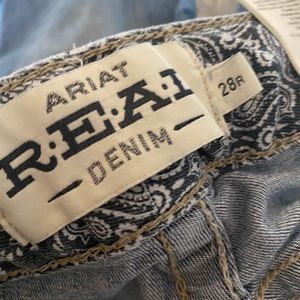 Ariat R.E.A.L Women’s rise